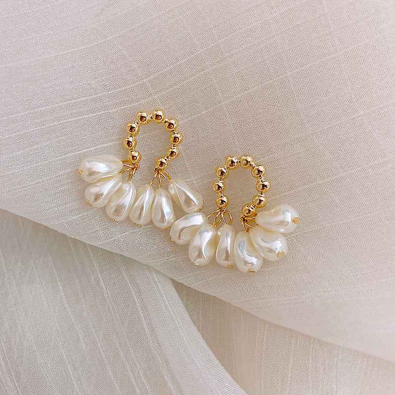 Baroque Pearl Earrings - Elegant Statement Jewelry for Every Occasion - Vizimy