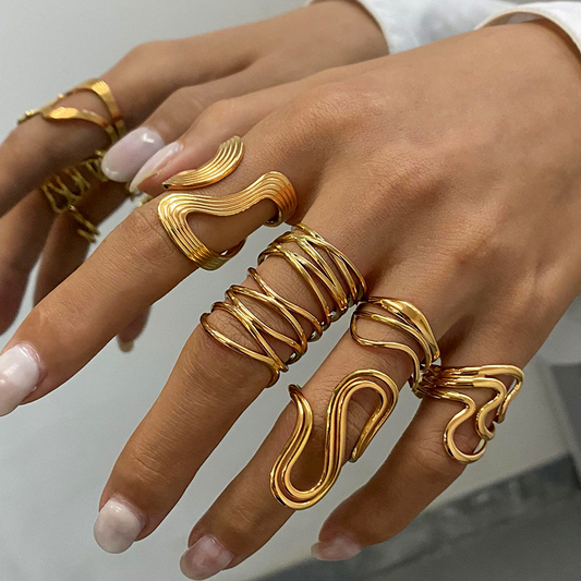 Thread Shaped Adjustable Ring
