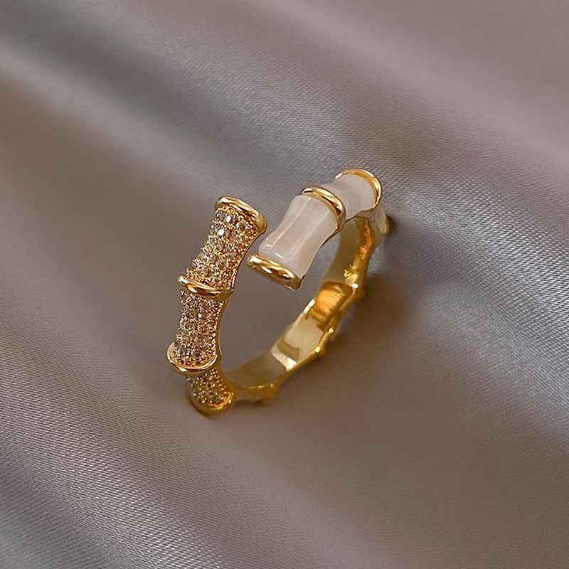 Adjustable Bamboo Ring for Stylish Versatility - Vizimy