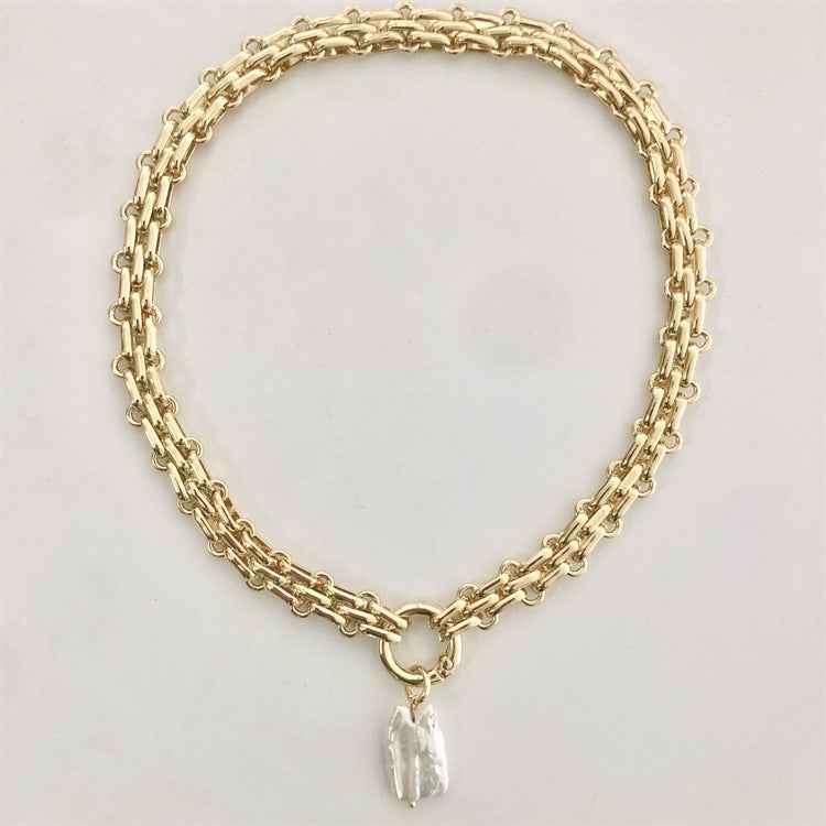 Baroque Pearls Necklace - Elegant Handmade Rectangular Jewelry - Vizimy