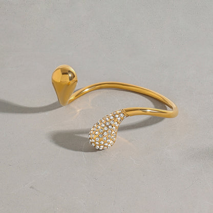 Bracelet With Diamond Water Drop