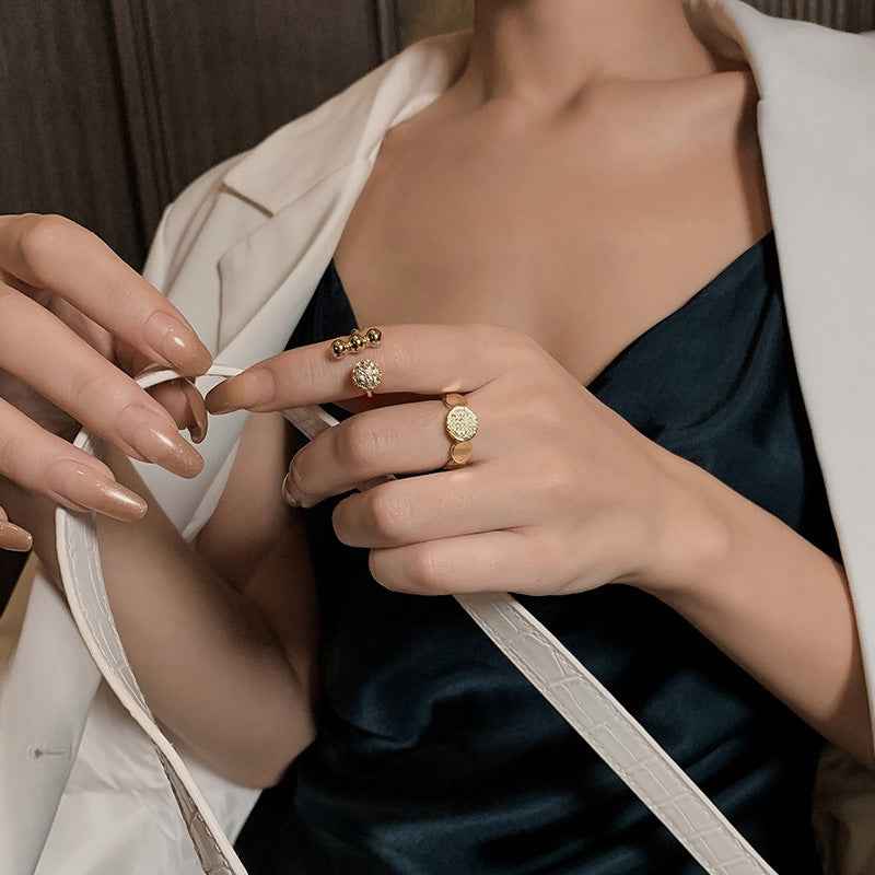 Celebrity Index Finger Ring for Elegant Style and Sophistication - Vizimy