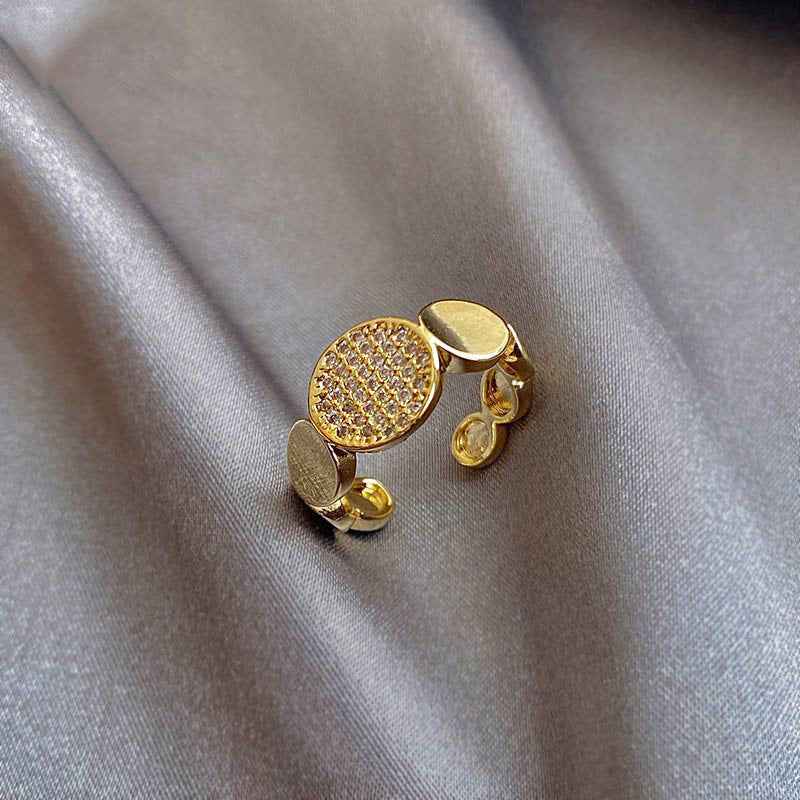 Celebrity Index Finger Ring for Elegant Style and Sophistication - Vizimy