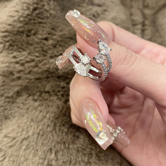 Cold Wind Water Drops Ring