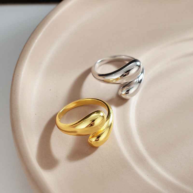 Cora Gold Ring - Elegant Fashion Jewelry for Any Occasion - Vizimy