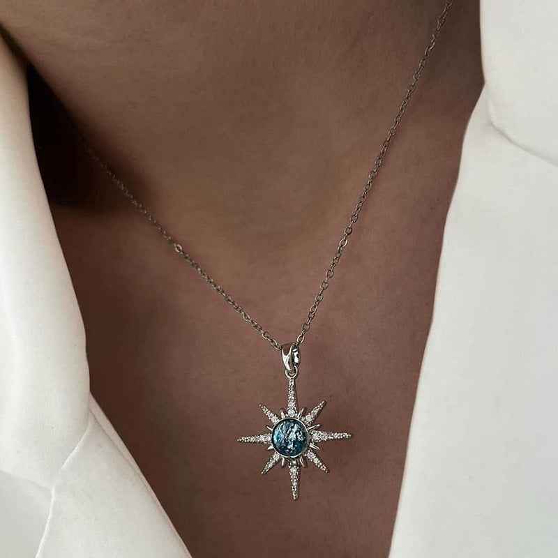 Fashion Star Pendant Necklace with Six-pointed Star Design for Trendy Style - Vizimy