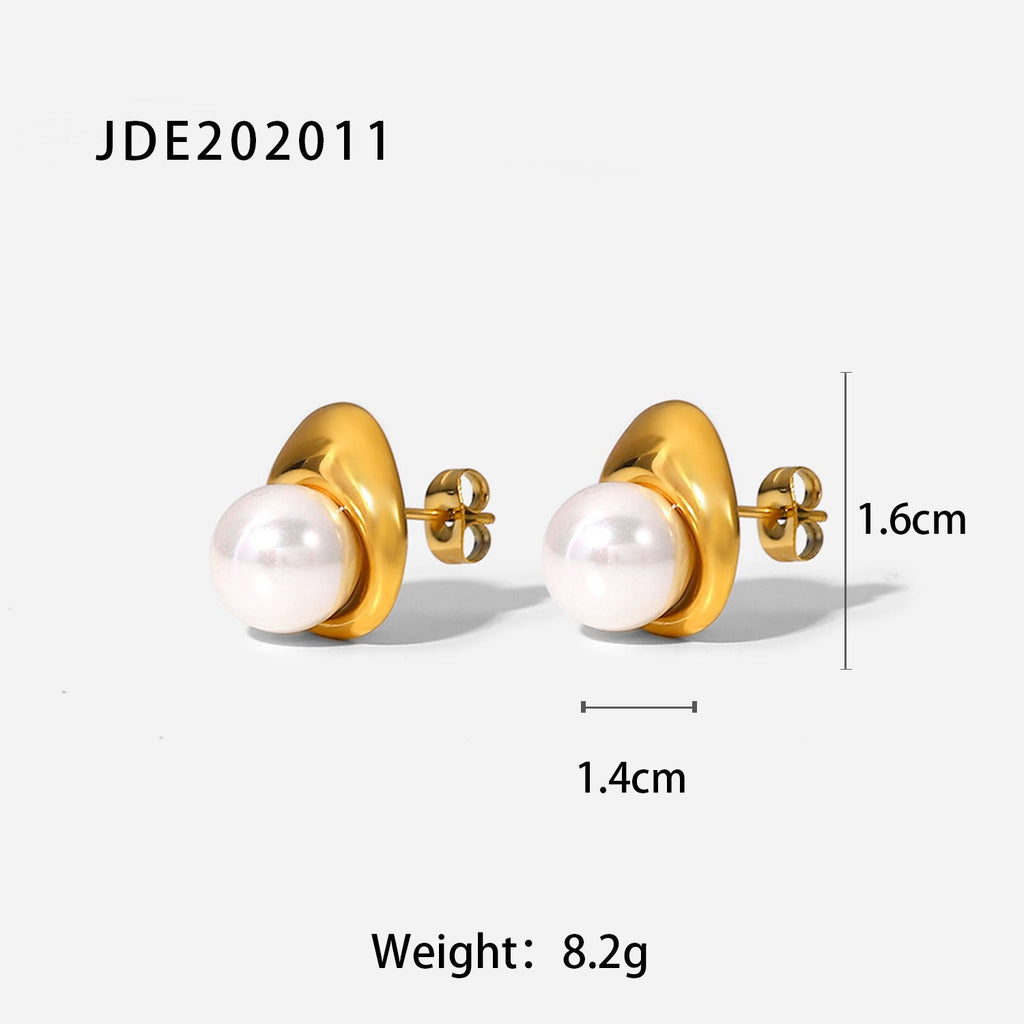 Pearl Stud Earrings - Timeless Elegance for Every Occasion - Vizimy