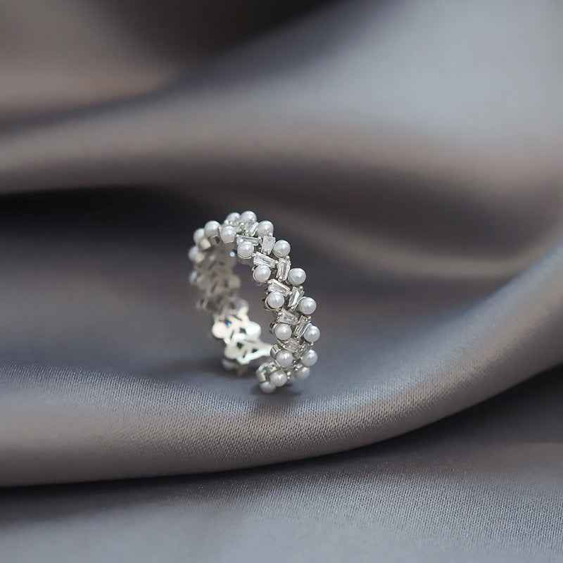 Small Simple Single Ring - Elegant Niche Jewelry - Vizimy