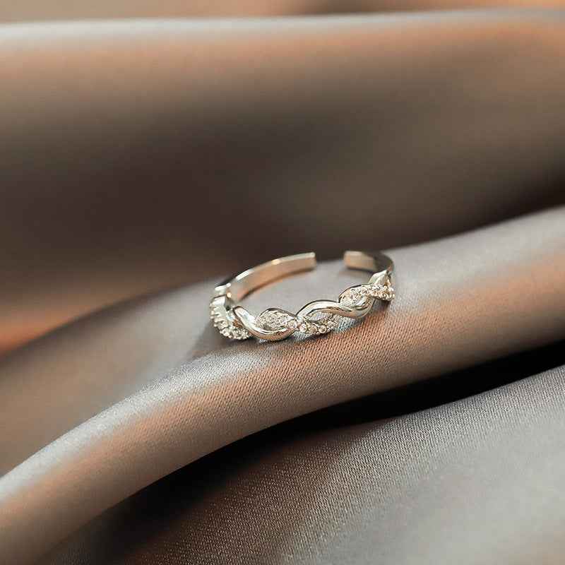 Small Simple Single Ring - Elegant Niche Jewelry - Vizimy