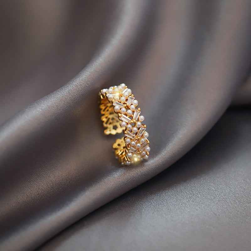 Small Simple Single Ring - Elegant Niche Jewelry - Vizimy