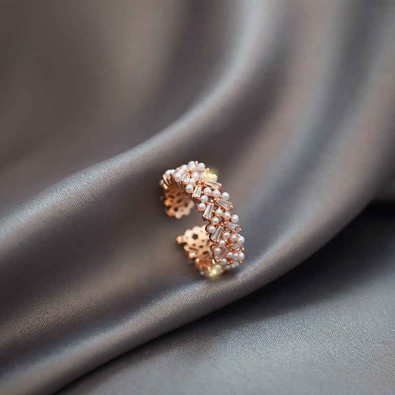 Small Simple Single Ring - Elegant Niche Jewelry - Vizimy