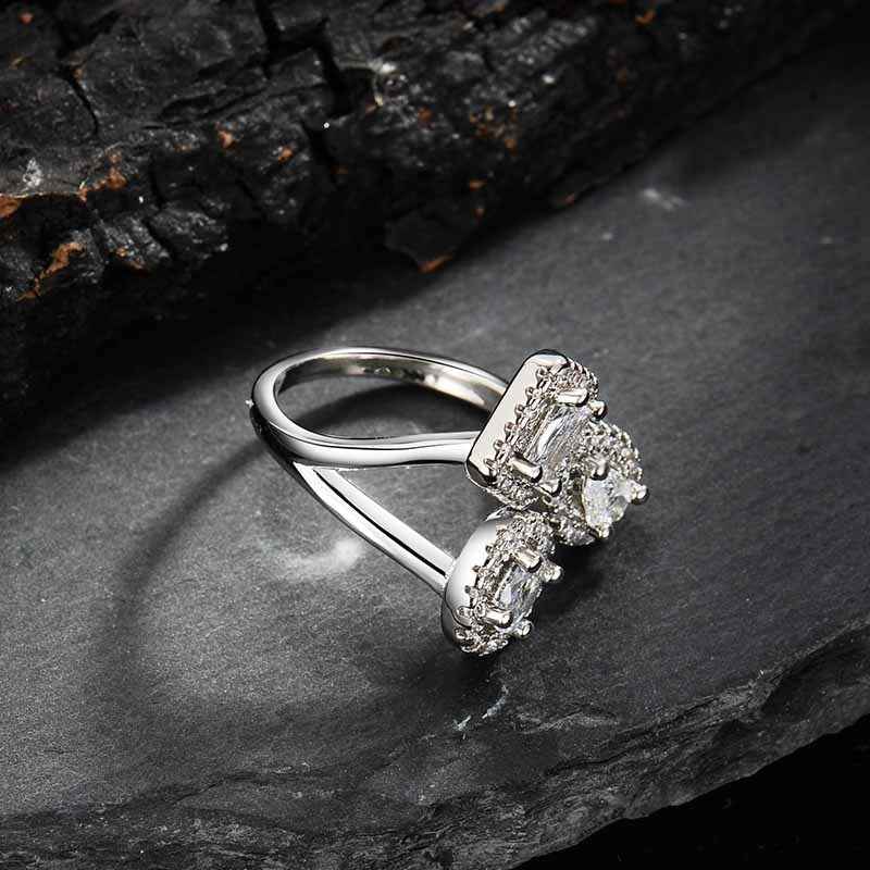 Eye of Crystal Adjustable Opening Jewelry - Vizimy