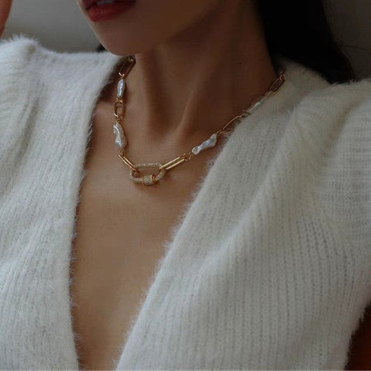 Vintage baroque pearl necklace